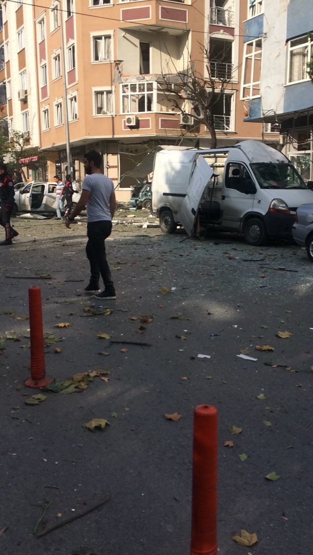 Yenibosna'da patlamadan ilk görüntüler 10