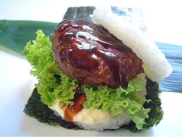 Yeni yemek trendi: Sushi-Burger 9
