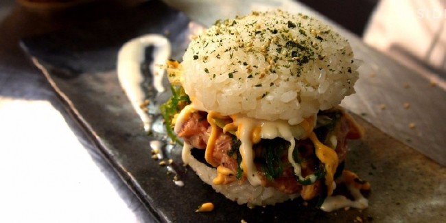 Yeni yemek trendi: Sushi-Burger 23