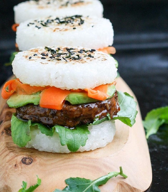 Yeni yemek trendi: Sushi-Burger 31