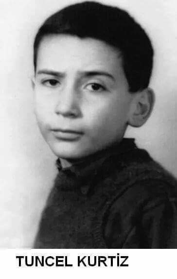 Ünlülerin çocukluk halleri 1