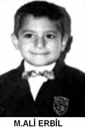 Ünlülerin çocukluk halleri 3