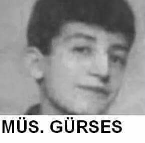 Ünlülerin çocukluk halleri 9