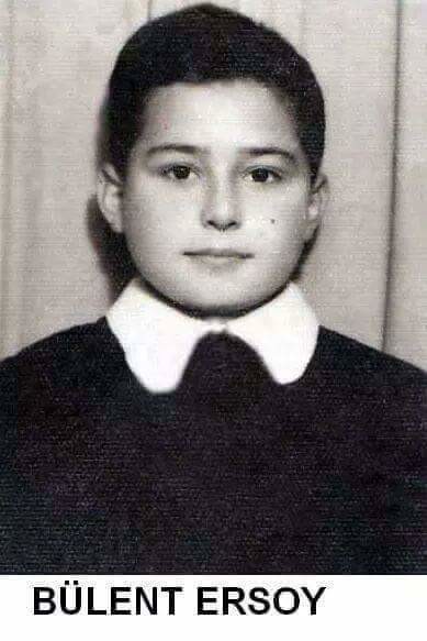 Ünlülerin çocukluk halleri 16