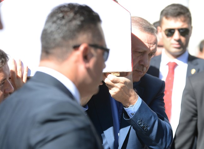 Eski Maliye Bakanı Kemal Unakıtan'a veda 9