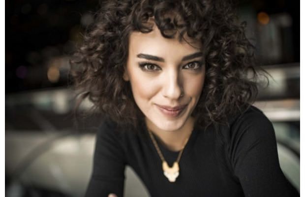 Ünlülerin gerçek yaşları 15