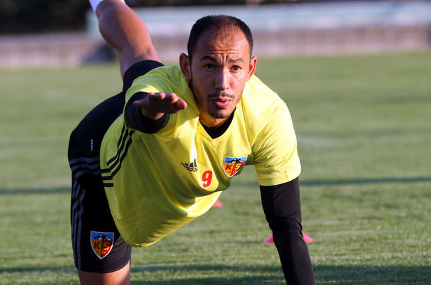 Umut Bulut bu kez Galatasaraylılar'ı şaşırttı 1