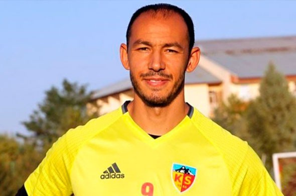 Umut Bulut bu kez Galatasaraylılar'ı şaşırttı 8