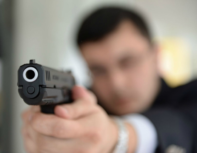 Türk tabancası NATO'nun kriterlerini 6 kat aştı 16