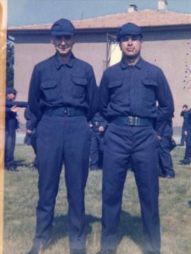 Ünlülerin askerlik fotoğrafları 11