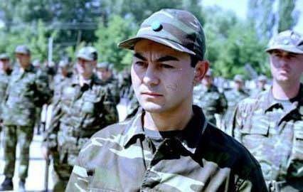 Ünlülerin askerlik fotoğrafları 43