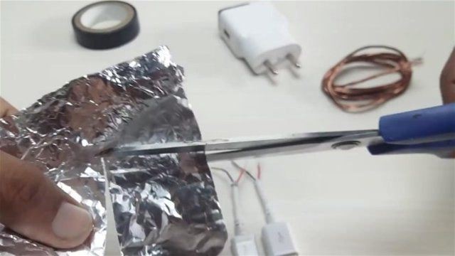 Evde kablosuz şarj aleti yapma yöntemleri 20