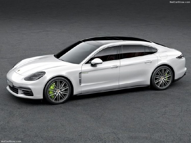 Yeni Porsche Panamera Executive 21