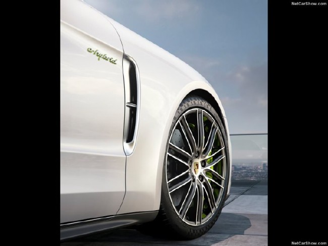 Yeni Porsche Panamera Executive 5