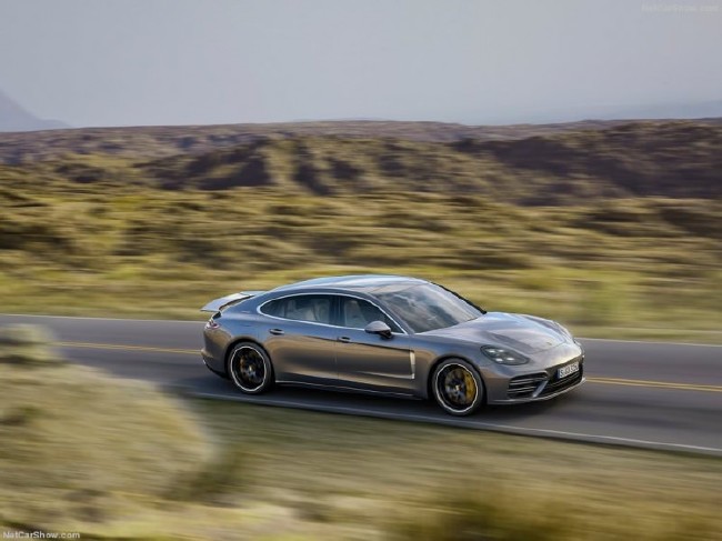 Yeni Porsche Panamera Executive 7