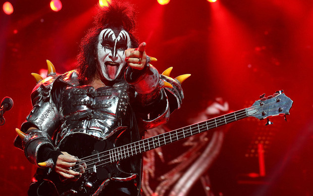 Aslında öğretmen olan ünlüler 2