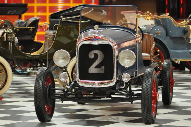 Otomobil tutkunuysanız bu müzeyi kaçırmayın 11