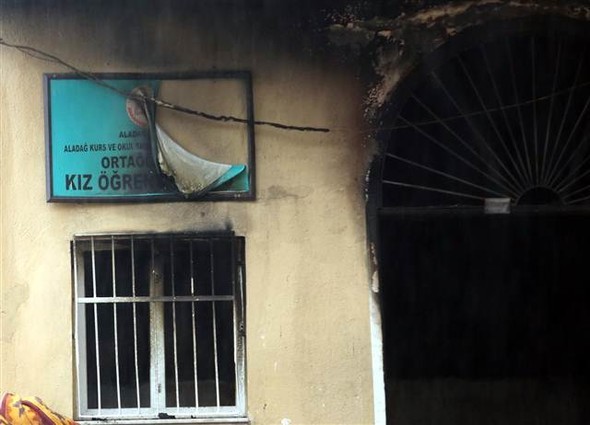 Gün ağardı facianın izleri ortaya çıktı 17