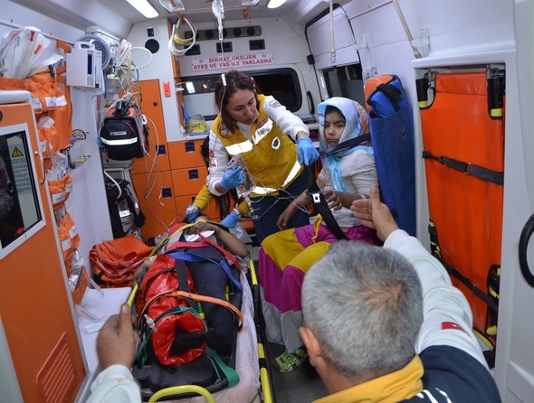 Gün ağardı facianın izleri ortaya çıktı 28