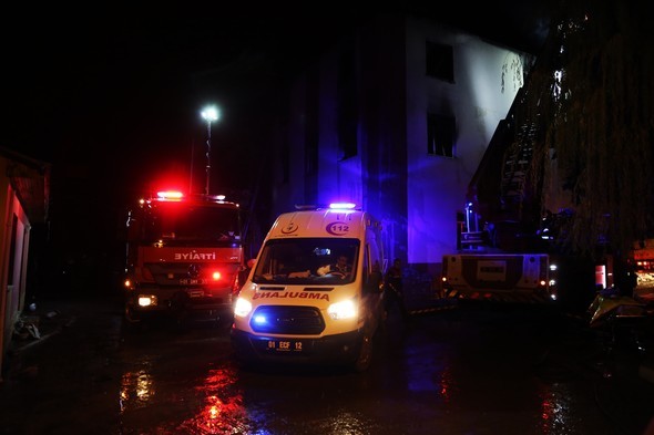 Gün ağardı facianın izleri ortaya çıktı 33