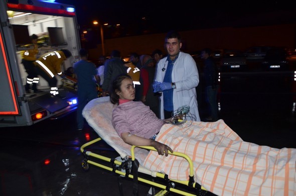 Gün ağardı facianın izleri ortaya çıktı 38