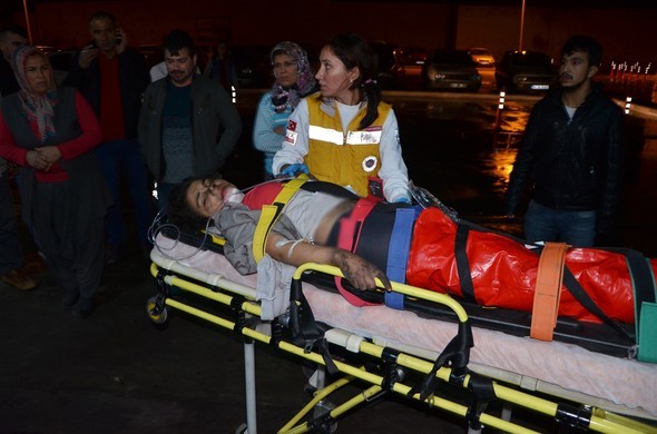 Gün ağardı facianın izleri ortaya çıktı 42