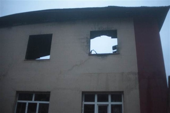 Gün ağardı facianın izleri ortaya çıktı 4