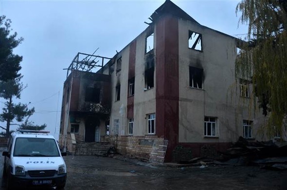 Gün ağardı facianın izleri ortaya çıktı 8