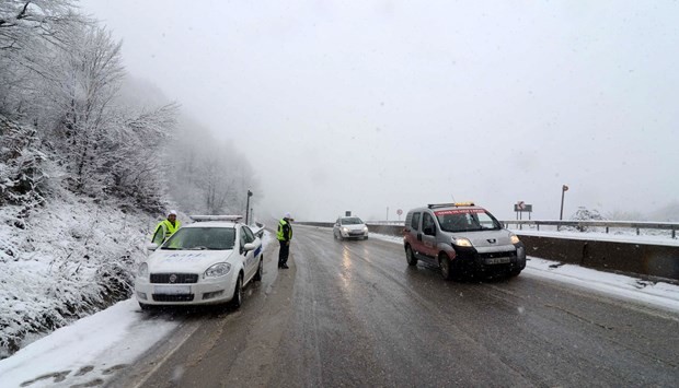 Karda nasıl araç kullanılır? 7