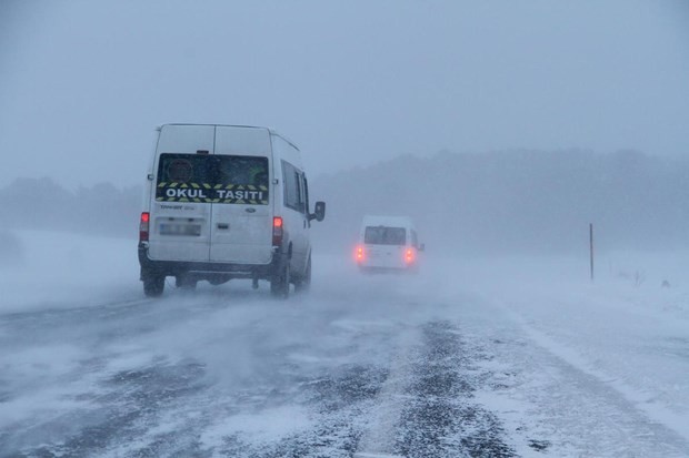 Karda nasıl araç kullanılır? 11