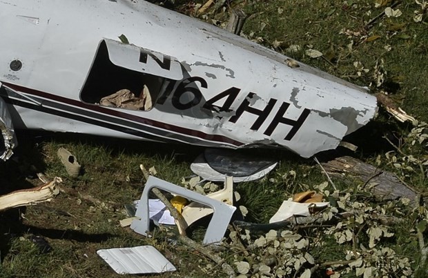 Uçak kazasından nasıl kurtulduklarını anlattılar 13