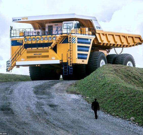 Hayrete düşüren devasa iş makineleri 12