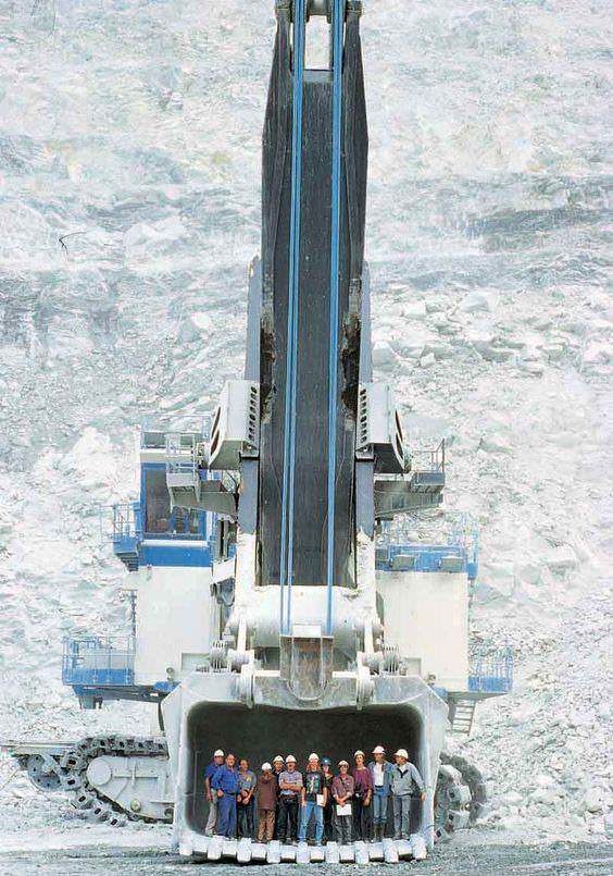 Hayrete düşüren devasa iş makineleri 27