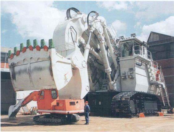 Hayrete düşüren devasa iş makineleri 46