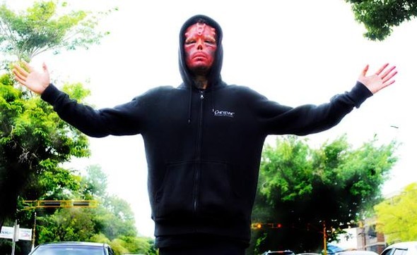 Her şeyi ona benzemek için yaptı 16