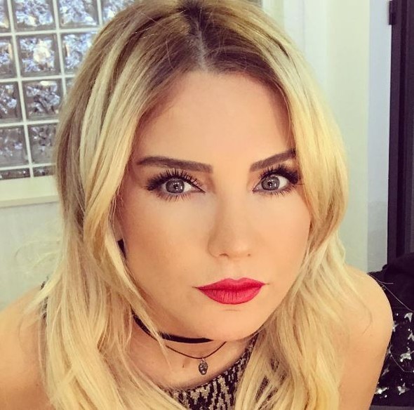 Beşiktaş'taki alçak saldırıya ünlülerin tepkileri 28