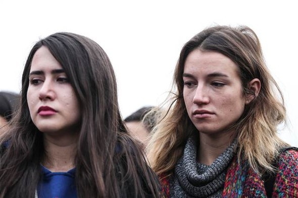 Türkiye şehitlerine ağlıyor 1