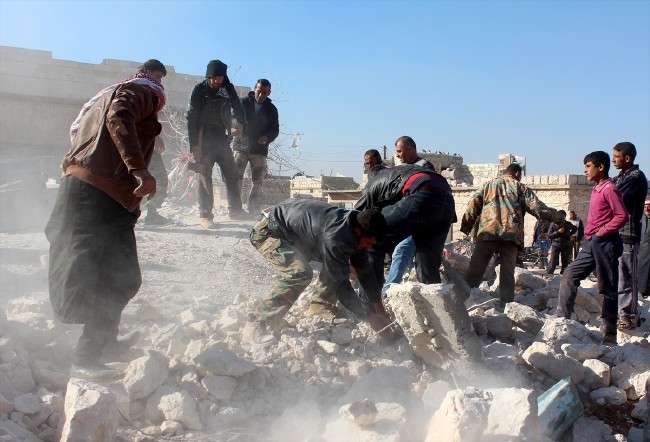 Halep'te son durum: 6 km'de insanlık dramı 19