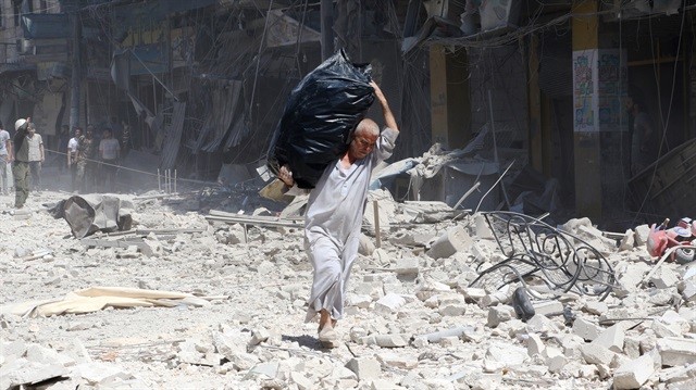 Halep'te son durum: 6 km'de insanlık dramı 23