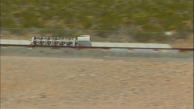 'Hyperloop' test sürüşüne başladı 1