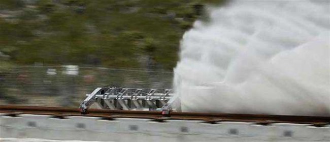 'Hyperloop' test sürüşüne başladı 7