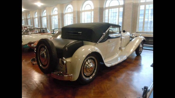 Dünyanın en pahalı otomobilleri 38