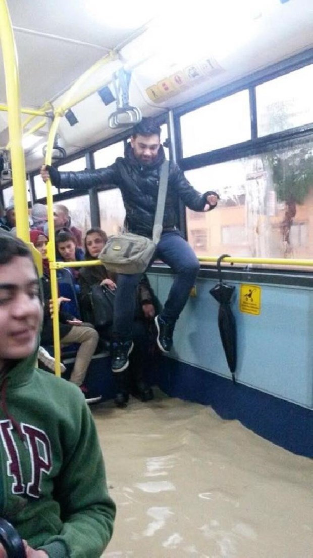 Fırtına tüm yurtta felakete neden oldu 26