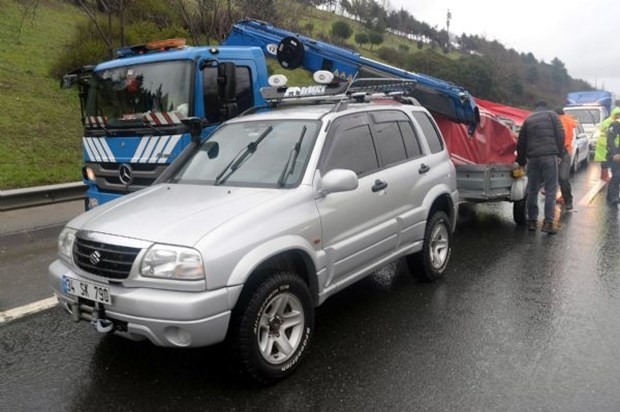 Fırtına tüm yurtta felakete neden oldu 5