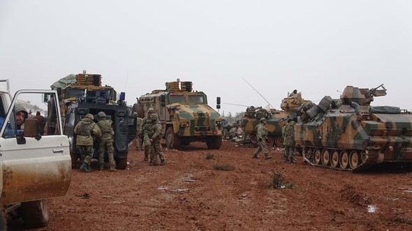 Türk ordusu El Bab’da Akil Dağı ve Hastane bölgesinde ilerliyor 5