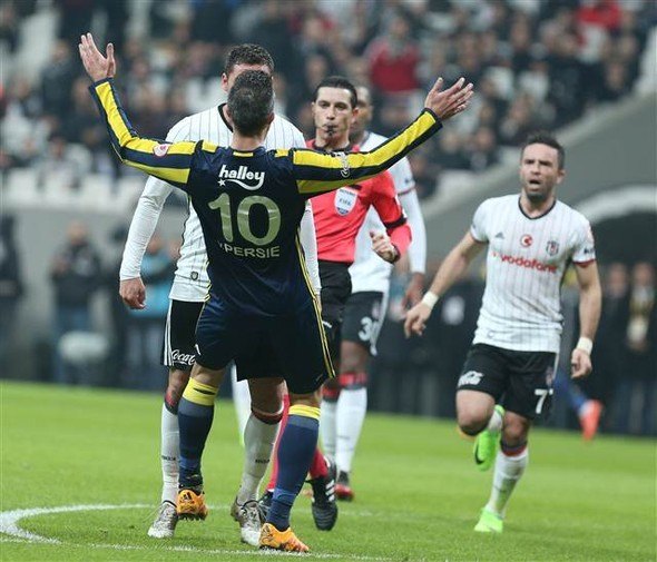 Beşiktaş'ta Tosic kırmızı kart gördü, ortalık karıştı! 11