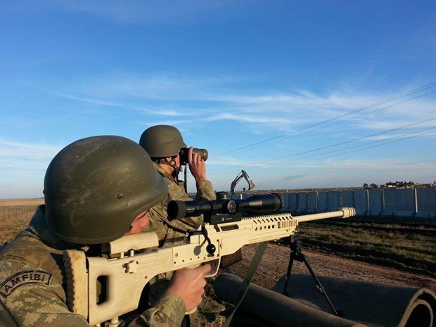 Teröre eş zamanlı darbe 14