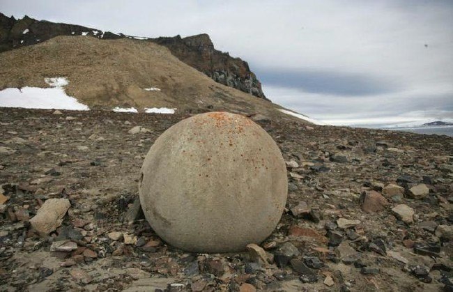Hiçbir ülkenin istemediği kara parçaları 15