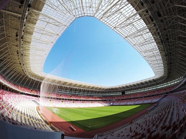 Dünyanın en iyisi Vodafone Arena 24
