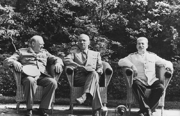 İkinci Dünya Savaşı'nın 1418 günü 14